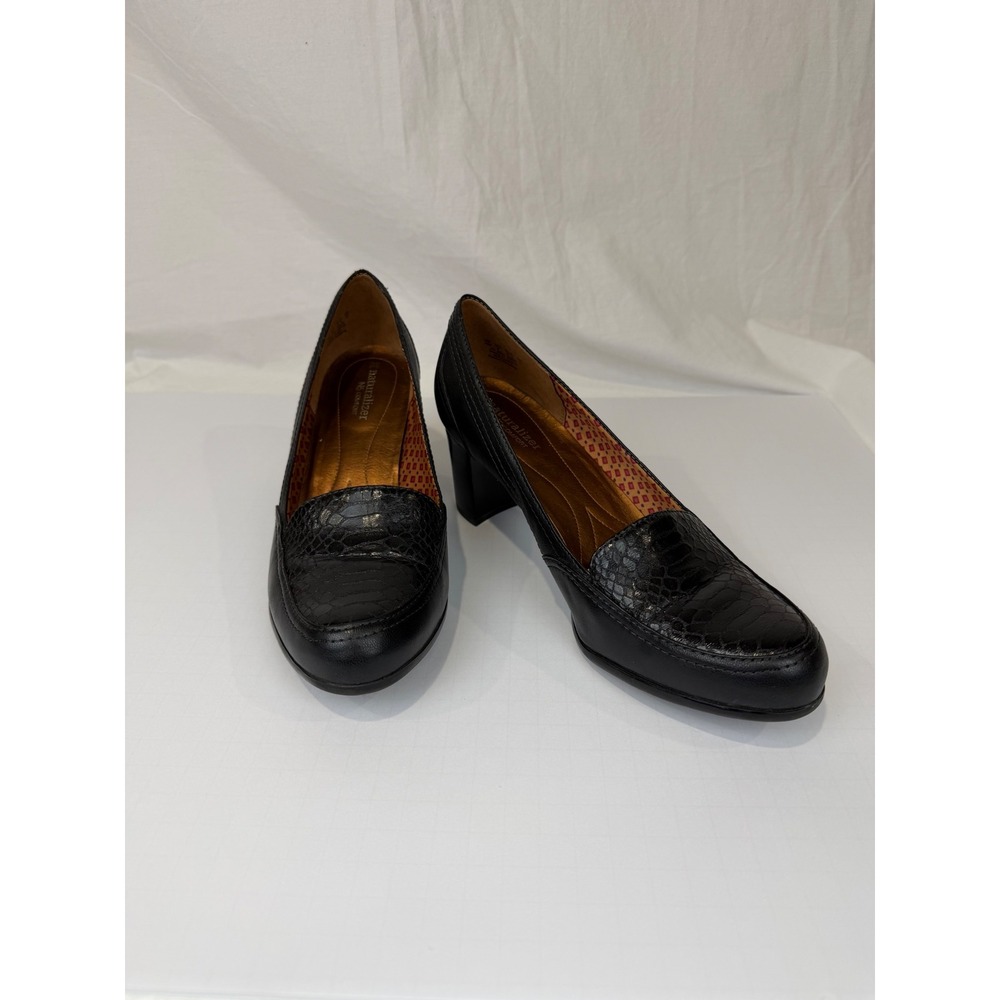 Women's Black Croc Embossed Loafer Pumps Size 10M Block Heel Naturalizer